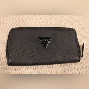 Guess Black Textured Zipper Wallet
